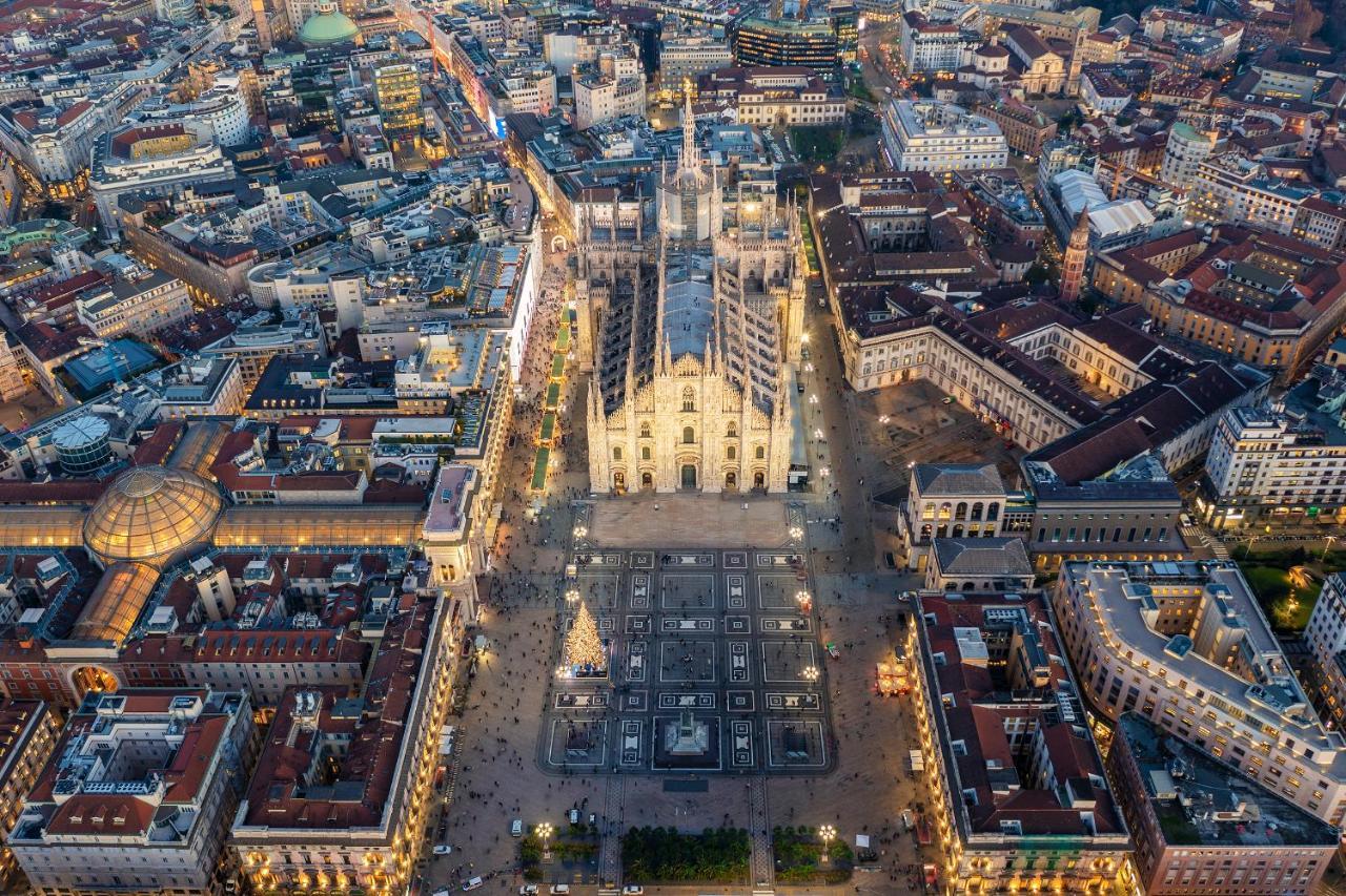 City Centre Apartment - 10 Minutes To Duomo - Free Wifi E Netflix Milano Eksteriør bilde